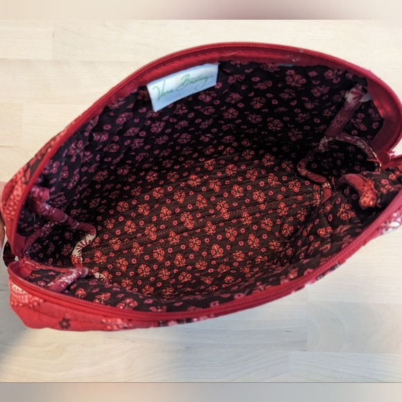 Mesa Red Vera Bradley Cosmetics Bag - Picture 3 of 6
